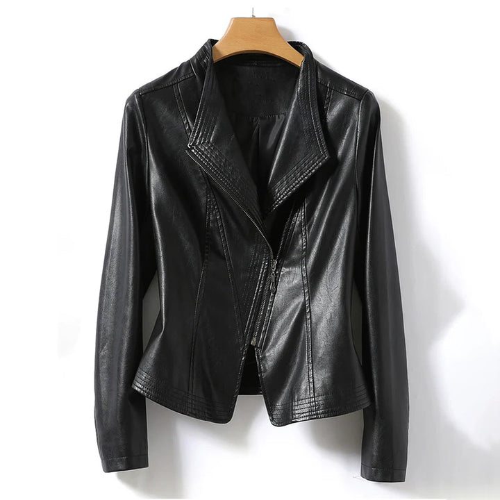 Stilla | Slim-fit- og elegant jakke til damer
