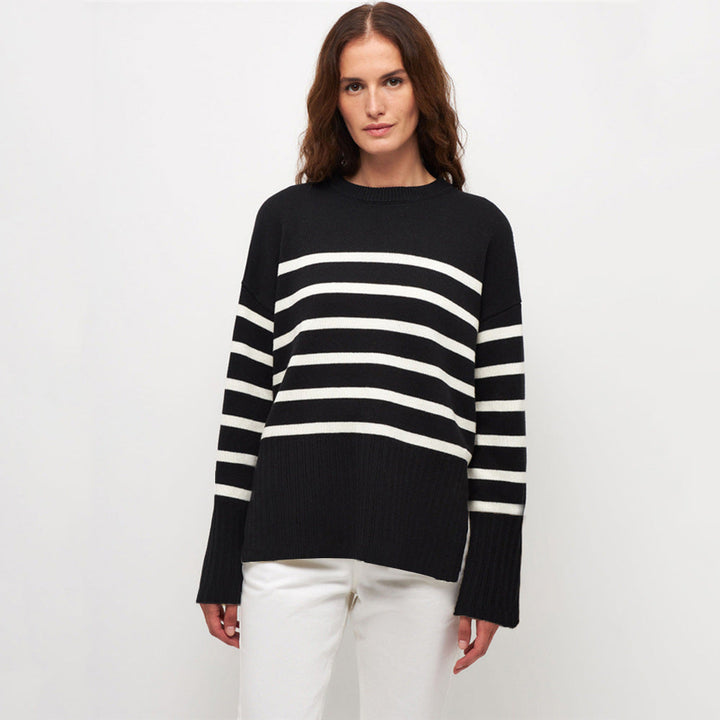 Stilla | Kvinders Stribet Oversized Sweater til Efterår og Vinter