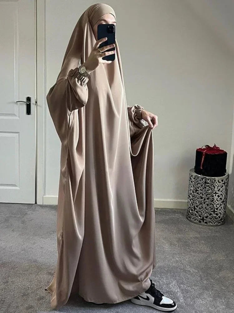 Stilla | Abaya Hijab Kjole