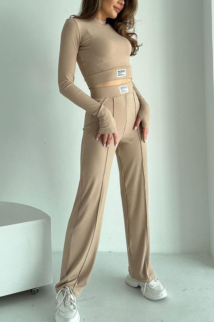 Stilla | Kostumer Med Lange Bukser og Ribbede Crop Top