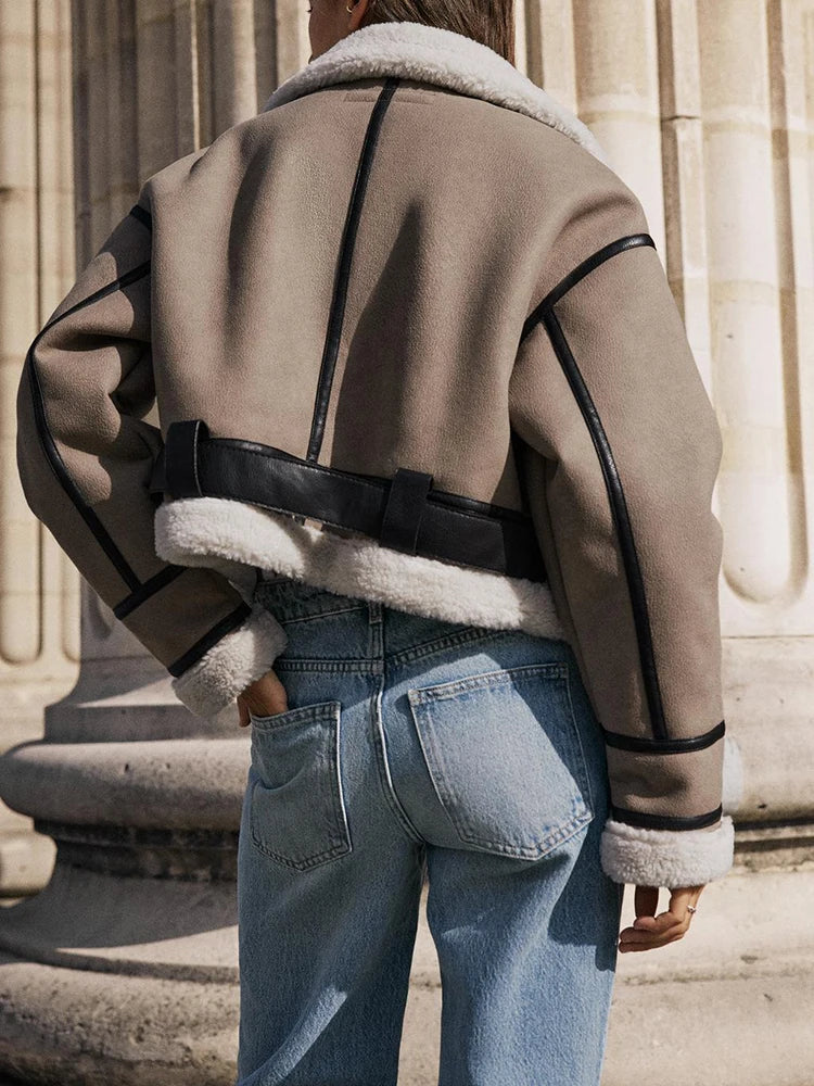 Stilla | Fashionable kort damejakke