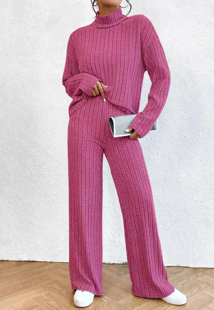 Stilla | Strikket bukser og rullekrave sweater til damer