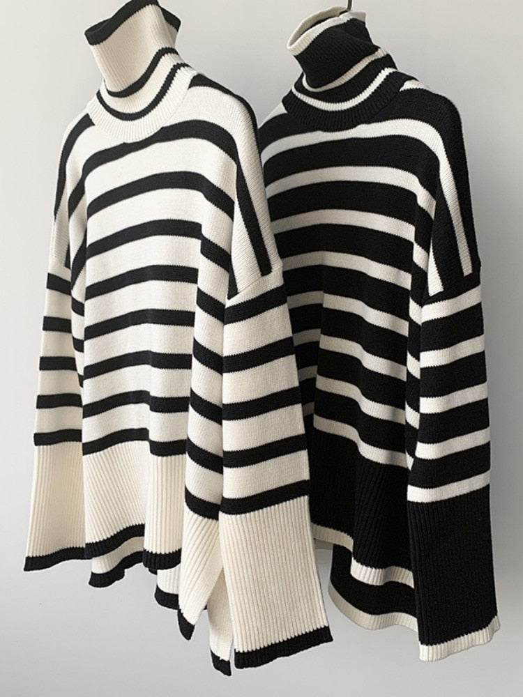 Stilla | Oversize-trøje med stribet rullekrave