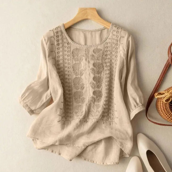 Stilla | Broderet Afslappet Bluse