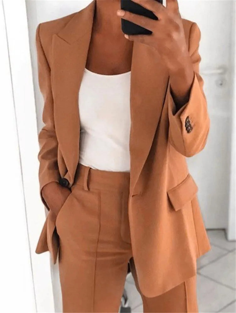 Stilla | Elegant blazer-sæt til business-looks