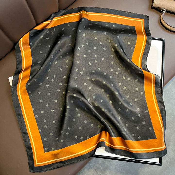 Stilla | Chic Og Raffineret 100% Silke Square