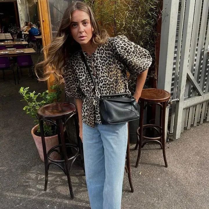 Stilla | Hud med leopardmønster