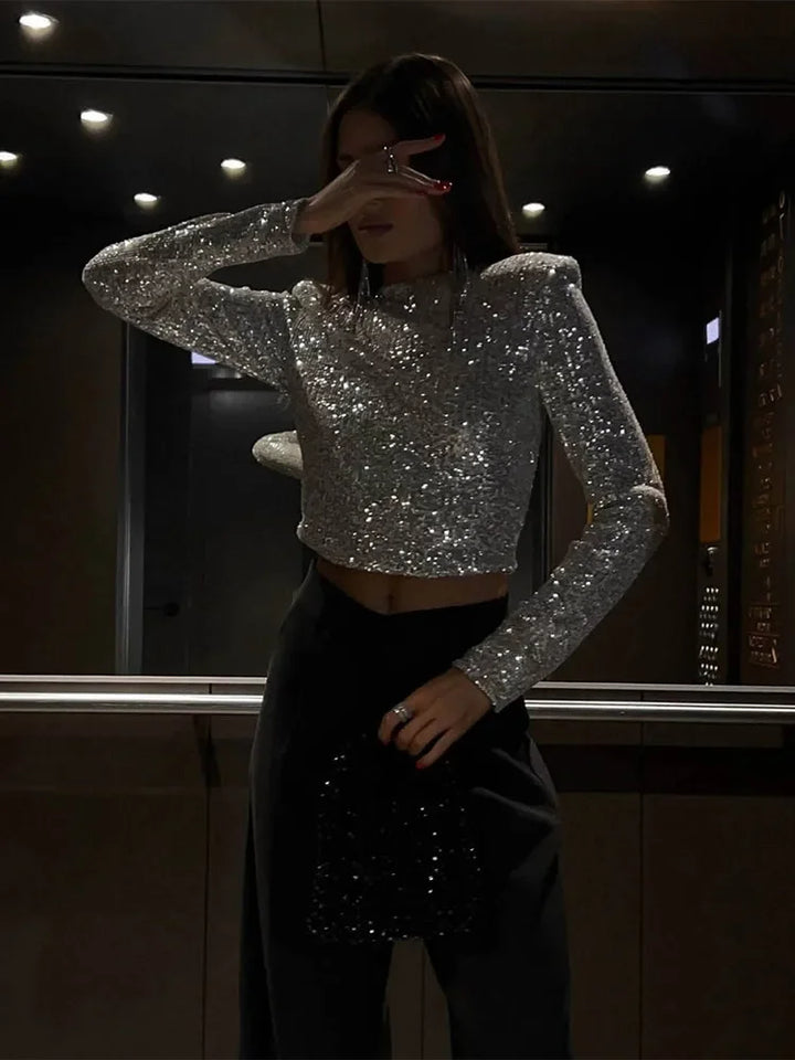 Stilla | Elegant blondet cropped-top