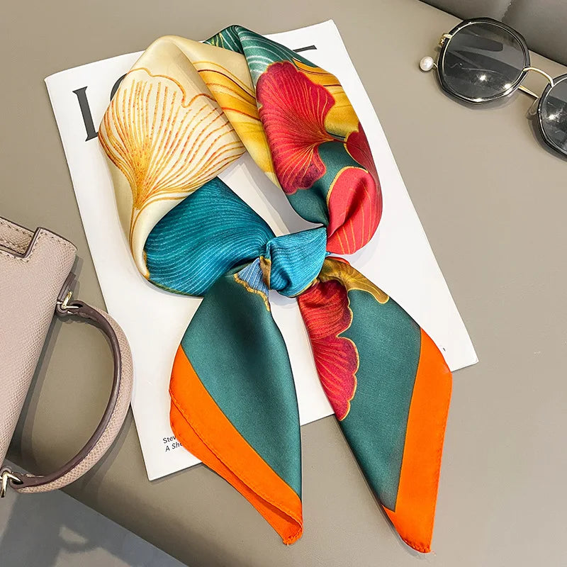 Stilla | Luksuriøs Square Silkescarf I Stil