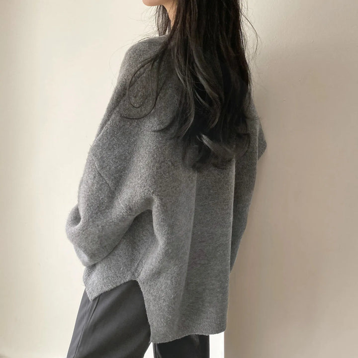 Stilla | Elegant trøje med moderigtig accent