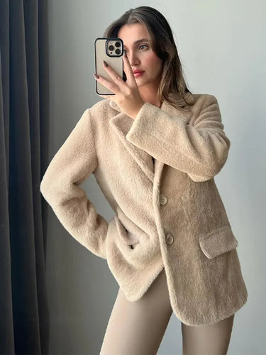 Stilla | Krammelig Plyschfrakke Med Modestil