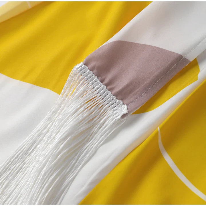 Stilla | Asymmetrisk Ensemble Med Fringes Og Geometrisk Tryk