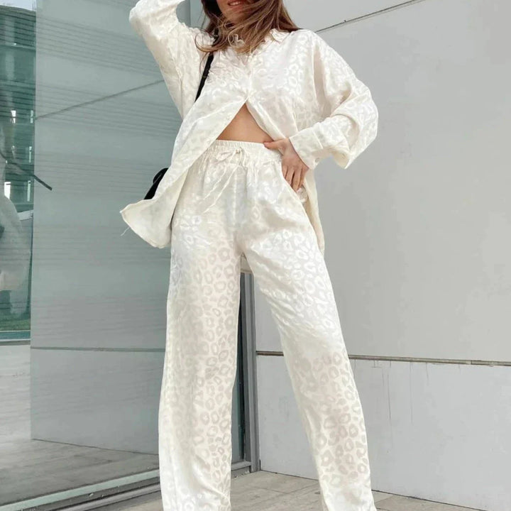 Stilla | Elegant To-delt Sæt Look