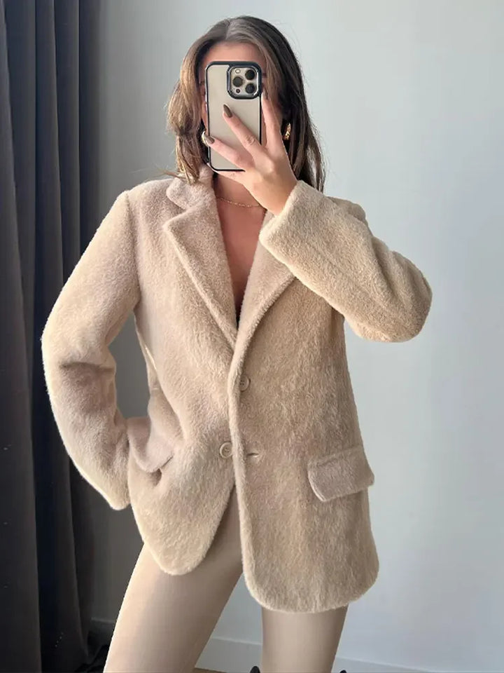 Stilla | Krammelig Plyschfrakke Med Modestil