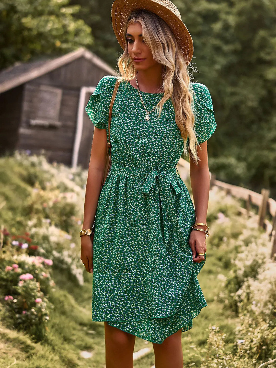 Stilla | Sommerkjole I Klassisk Design Til Kvinder
