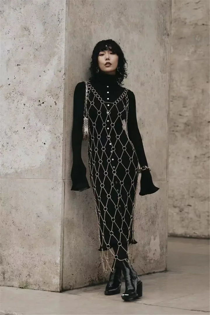 Stilla | the Hollow Out Chain Kjole
