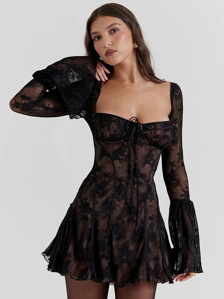 Stilla | Square Neck Lace Flare Sleeve Mini Kjole