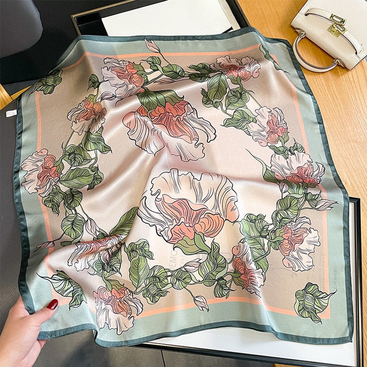 Stilla | 100% Silke Fyrkant Blomst Pink Kvinde