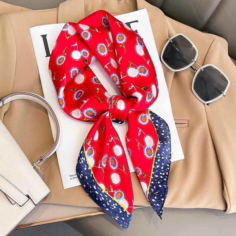 Stilla | Stilfuld Square Silkescarf I Chic Design