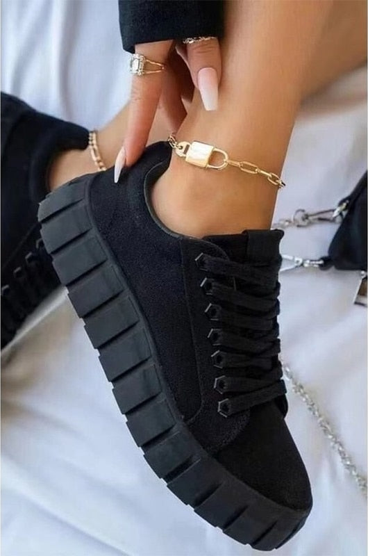 Stilla | Lækre Snøring Plateau Sneakers Til Damer