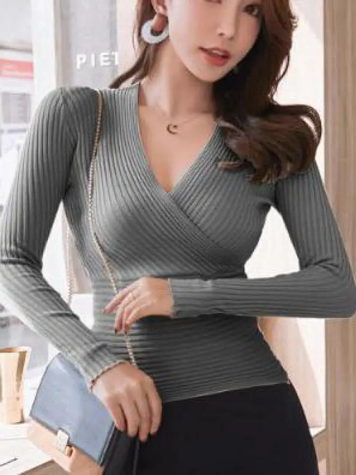 Stilla | Den figursyet V-hals sweater Mareike: Til kvinder
