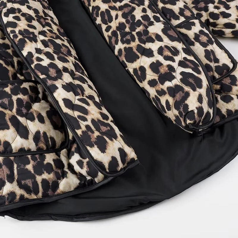 Stilla | Elegant Damjakke Med Leopardmønster