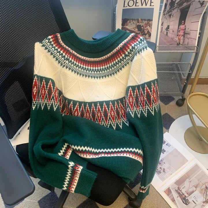 Stilla | Strikpullover med rund halsudskæring og varmt vinlese patchwork til kvinder