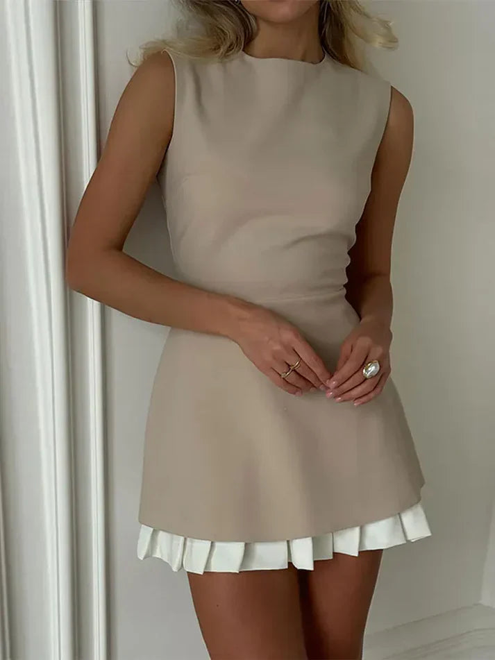 Stilla | Elegant Plisseret Kort Kjole