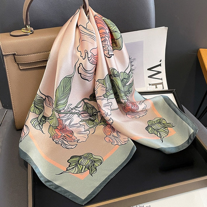 Stilla | 100% Silke Fyrkant Blomst Pink Kvinde