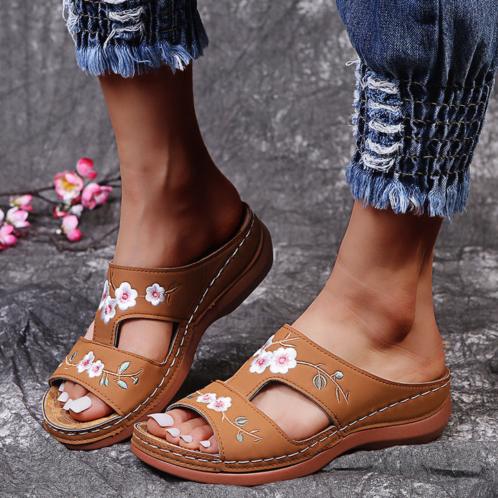Stilla | Orthopædisk Retro Blomster Sandaler