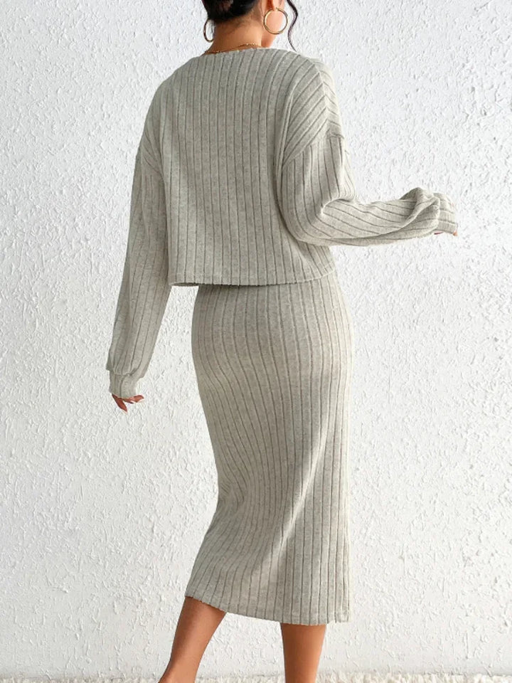 Stilla | Strik Outfit Med Åbning