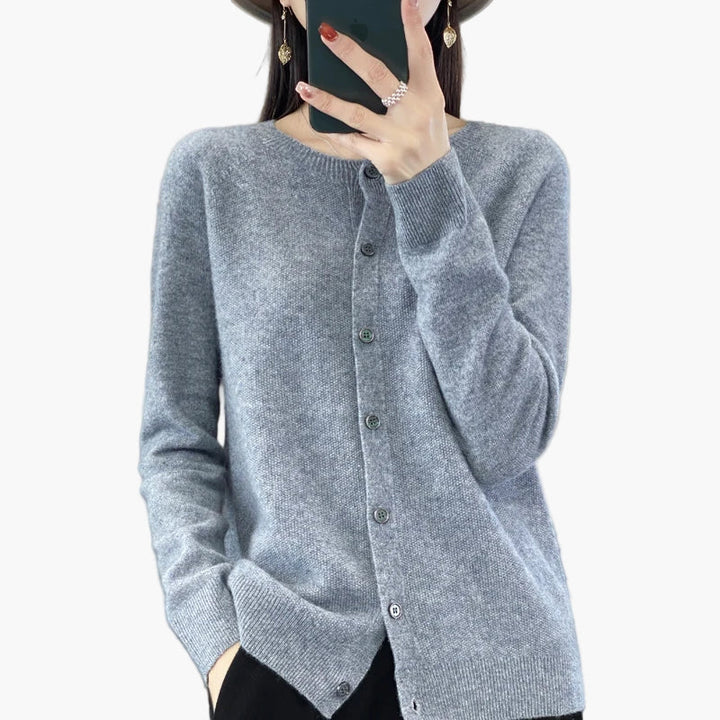 Stilla | Klassisk Strik Cardigan - Elegant Hverdagsstil til Kontor & Fritid