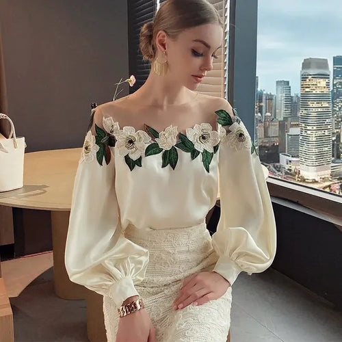 Stilla | Bluse Off Shoulder Bluse Med Blomster