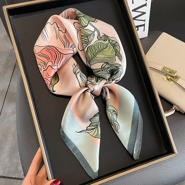 Stilla | 100% Silke Fyrkant Blomst Pink Kvinde