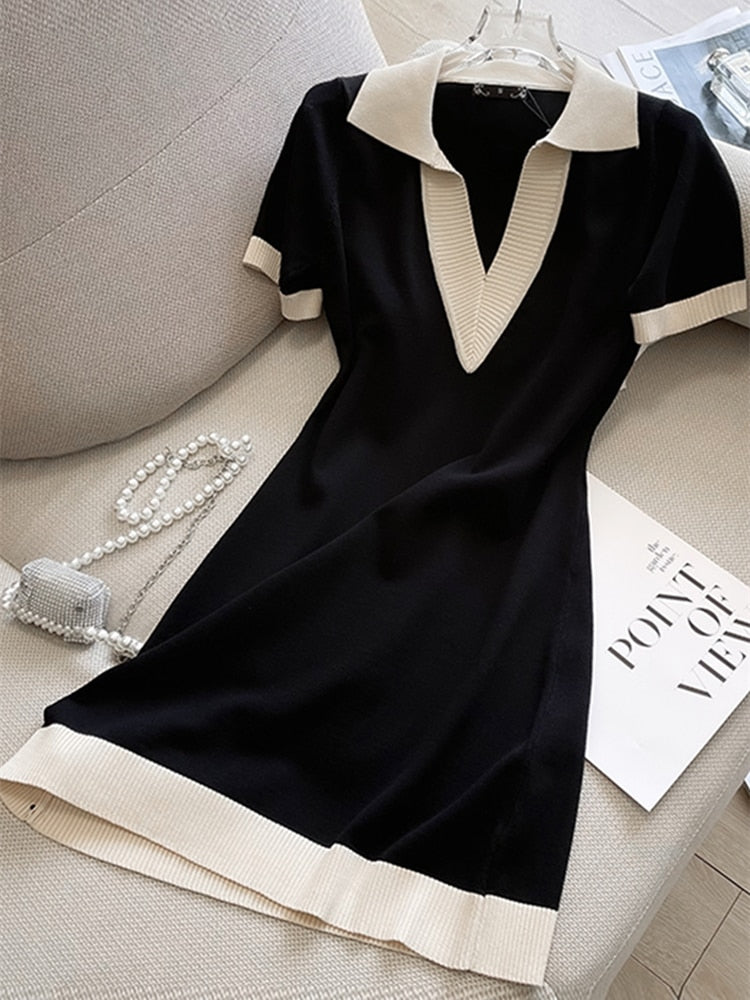 Stilla | Monokrom Kontrast Polyester Kjole