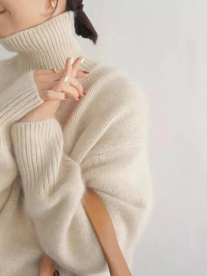 Stilla | Komfortabel rullekrave sweater lavet af strik