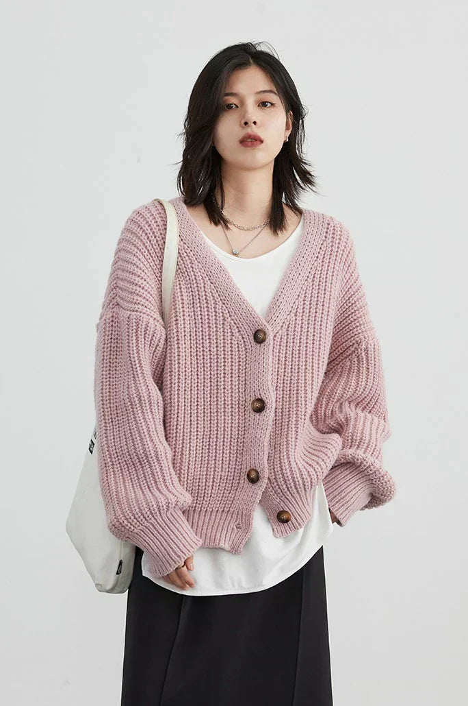 Stilla | Komfortabel Strikket Sweater Med Knapper