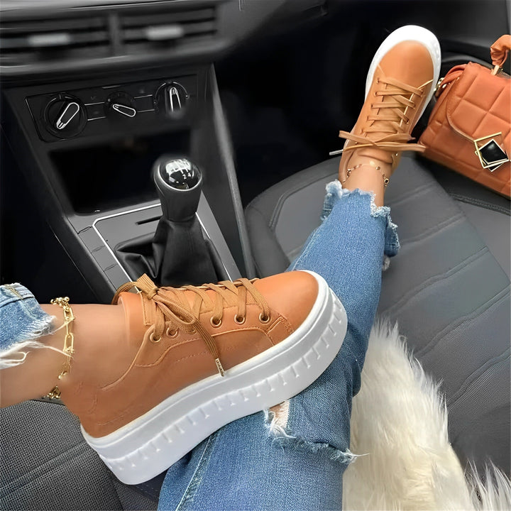 Stilla | Komfortable og tykke sneakers til hverdagen