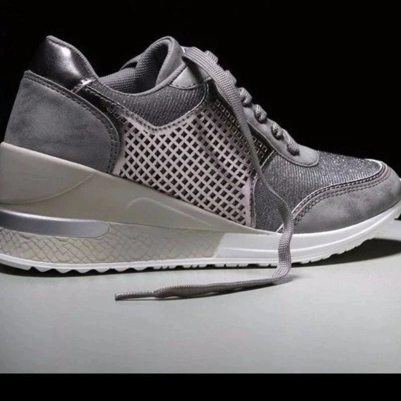 Stilla | Wedge Sneakers