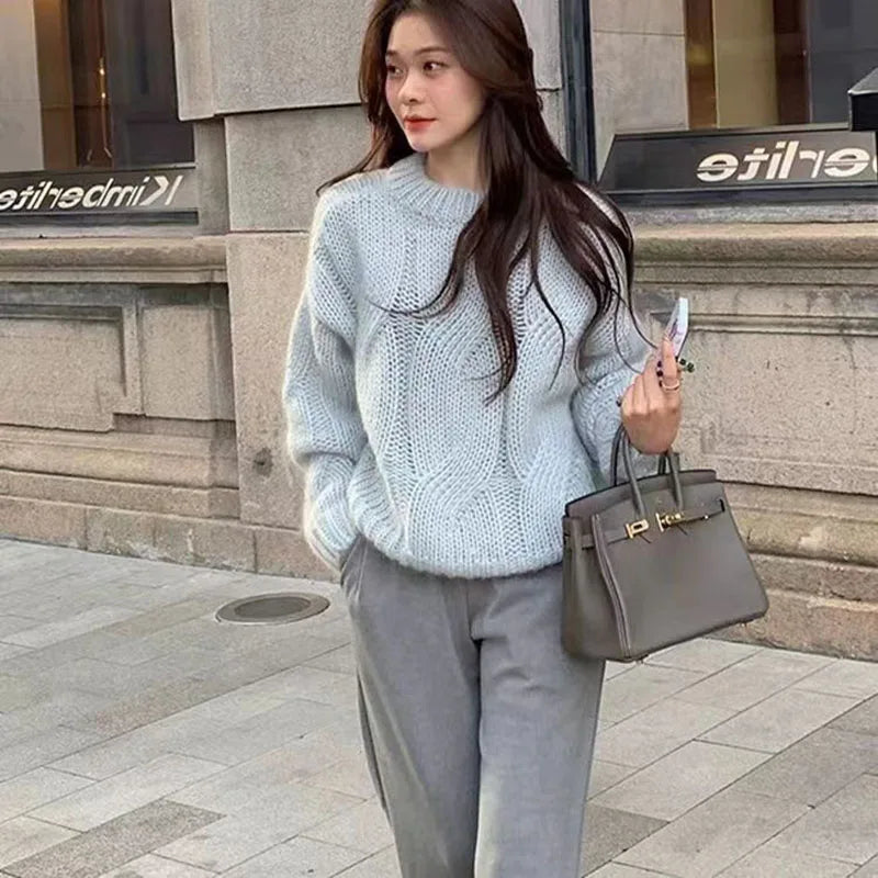 Stilla | Enkel og afslappet sweater med lange ærmer