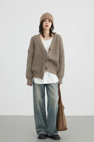 Stilla | Komfortabel Strikket Sweater Med Knapper