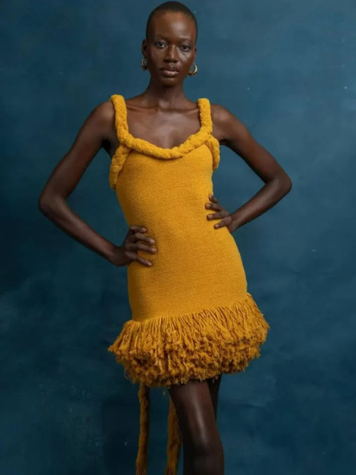 Stilla | Orange Flettet Fuzzy Trim Kjole