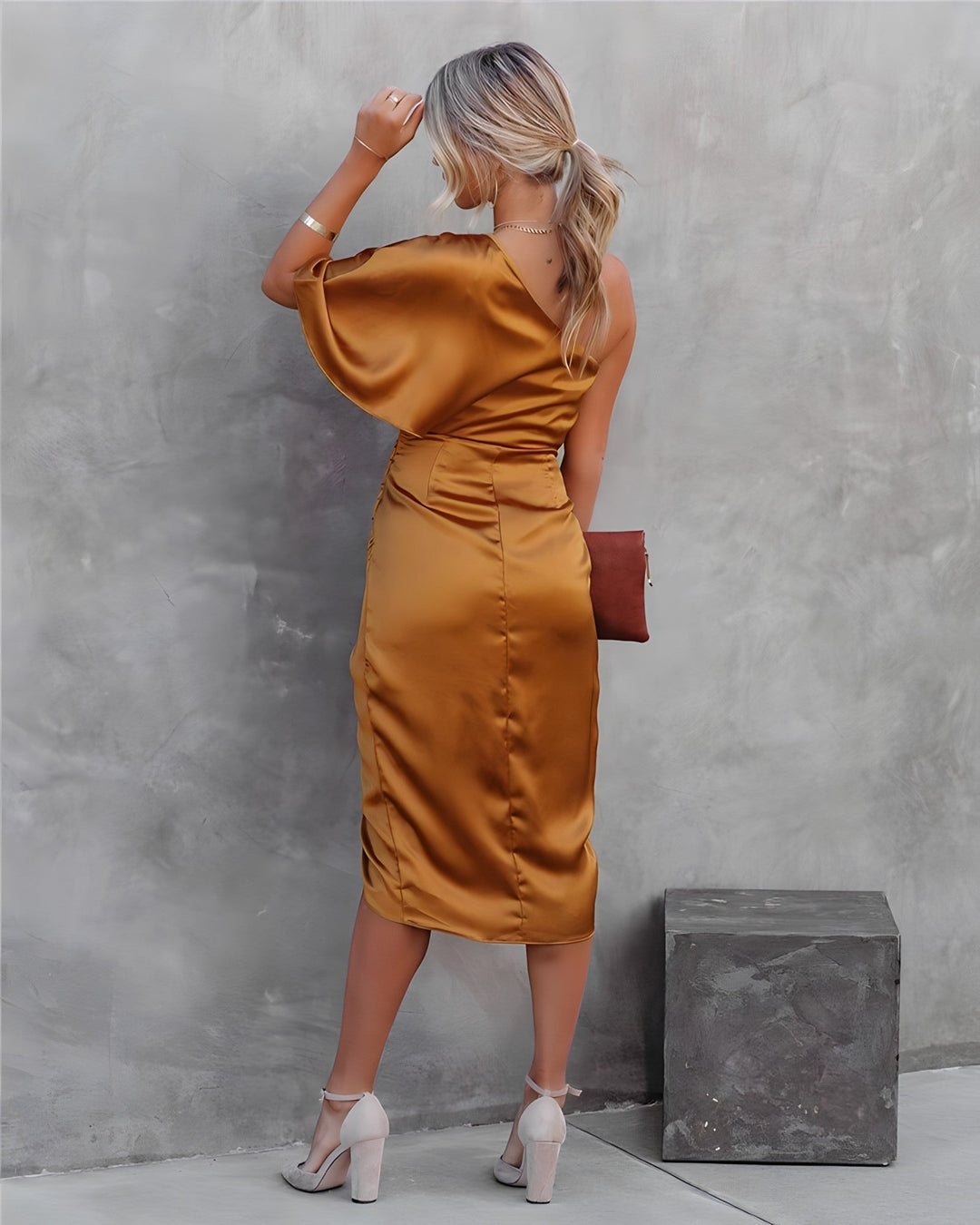Stilla | Elegant silke aftenkjole