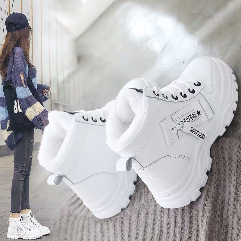 Stilla | Sneakers med plateau-sål