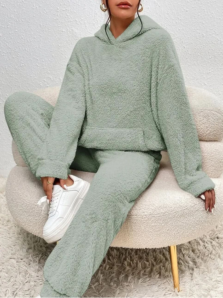 Stilla | Dame Hoodie Og Joggingbukser Med Plysbjørn, Behagelig Og Elegant