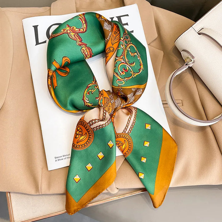 Stilla | Klassisk Square Silkescarf I Chic Look