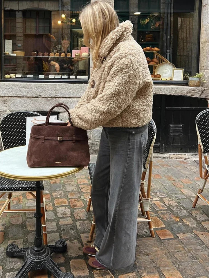 Stilla | Damejakke i kunstuld, Varm og trendy, Tykt design