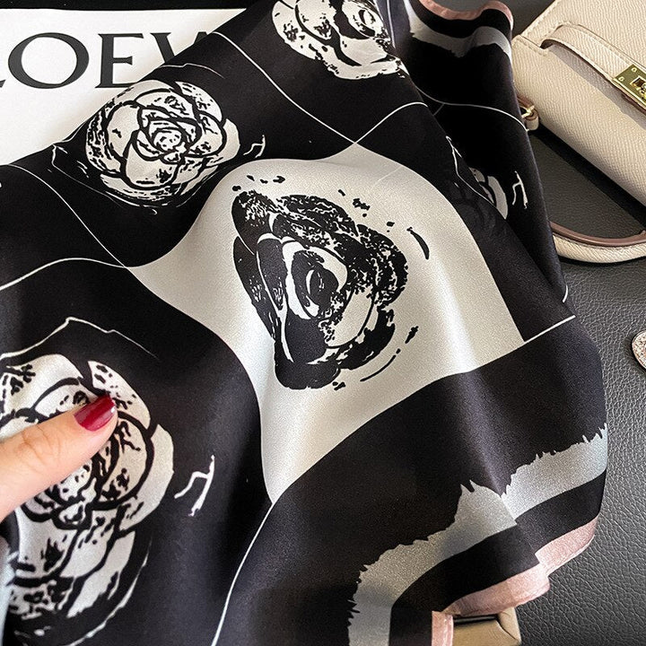 Stilla | Square 100% Silke Dekoration Chic Kvinde