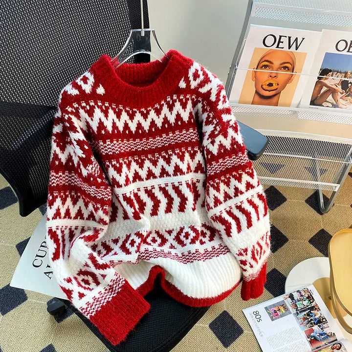 Stilla | Pullover af groft stribet strik med julemotiver til kvinder