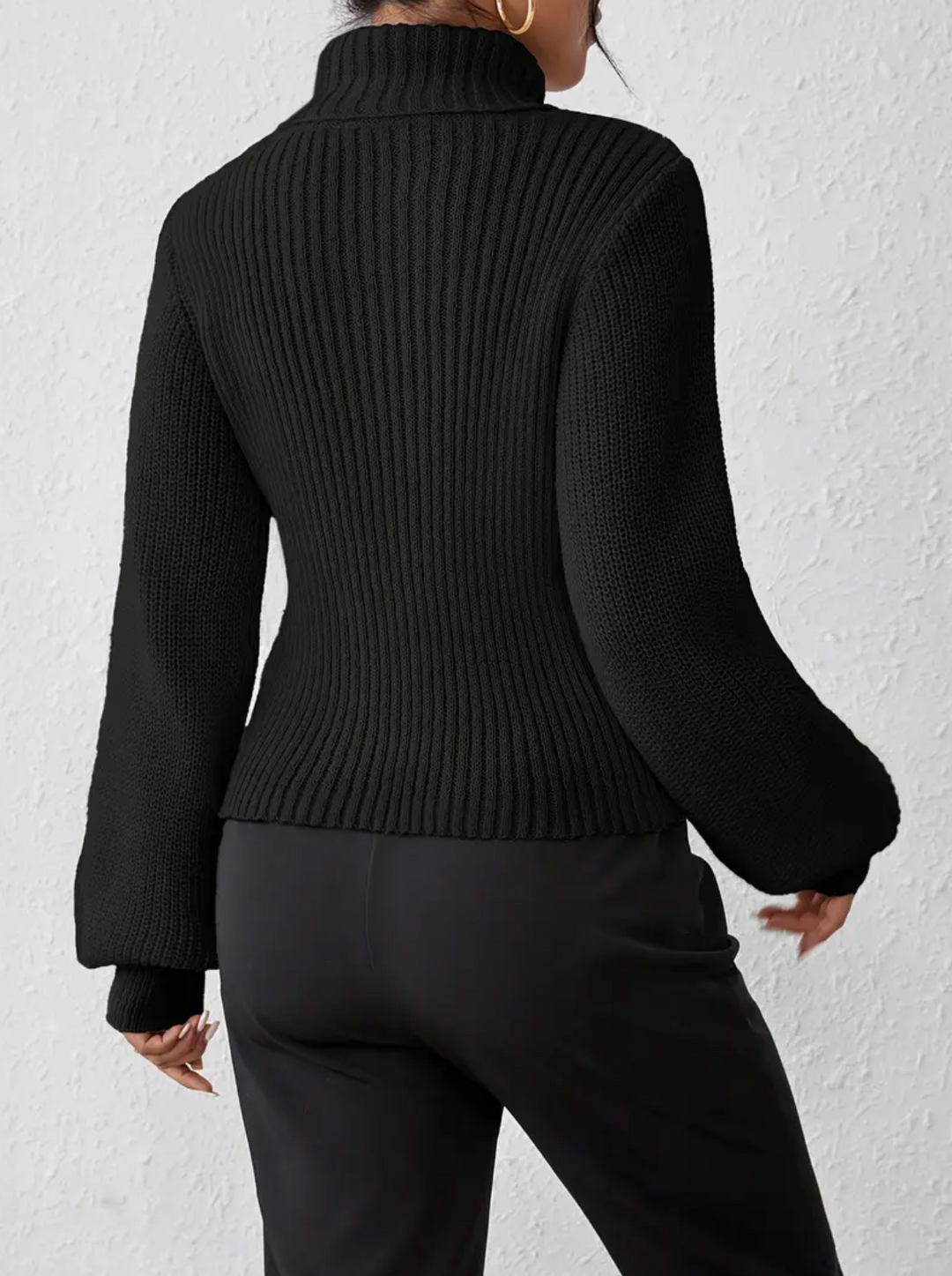 Stilla | Pullover med ståkrave og U-udskæring